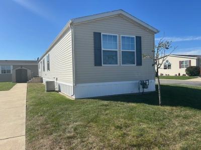 Mobile Home at 590 Long Oak Rd. Manteno, IL 60950