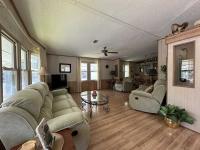 1988 Fleetwood Brookfield Manufactured Home