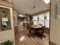 1988 Fleetwood Brookfield Manufactured Home