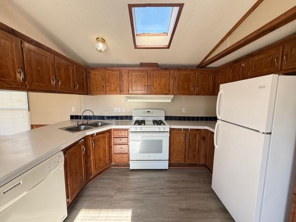 1998  Mobile Home For Sale