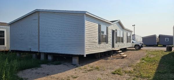 2022 CHPR1-325 Mobile Home For Sale