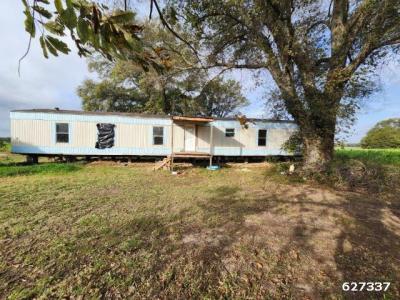 Mobile Home at 1084 County Road 249 Sidon, MS 38954