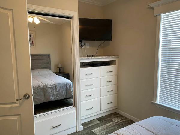 2019 Skyline 2610B 14x36 Mobile Home