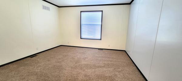 2021 Clayton 5228-838 Mobile Home