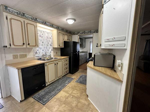 1981 Mobile Home