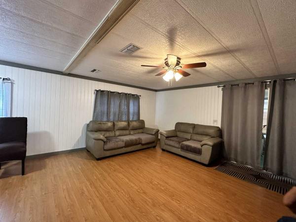 1981 Mobile Home