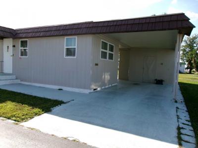 Photo 3 of 9 of home located at 7100 Ulmerton Rd Lot 707 Largo, FL 33771