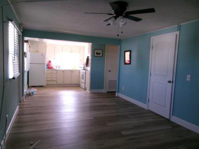 Photo 4 of 9 of home located at 7100 Ulmerton Rd Lot 707 Largo, FL 33771