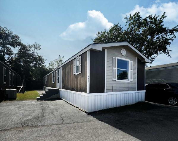 1999 Manufactured Home