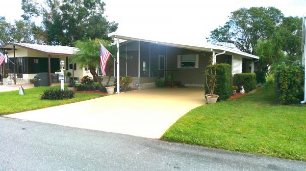 Photo 1 of 2 of home located at 33144 Dockside Lane Lot 165 Leesburg, FL 34788