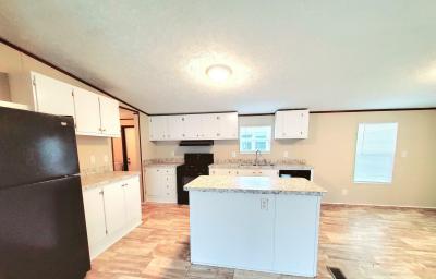 Mobile Home at 9632 Pier Pointe Dr 1354 Fair Haven, MI 48023