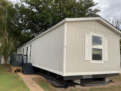 Mobile Home at 8008 34th St, Lot 4 Lubbock, TX 79407