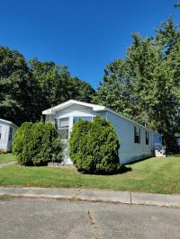 1987 Bayview Mobile Home