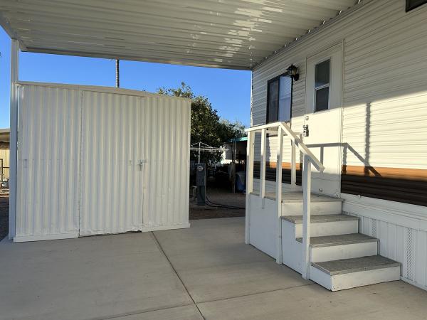 1986 Fleetwood Oak Park Mobile Home