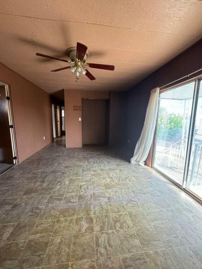 Photo 5 of 15 of home located at 400 West Baseline Road Tempe, AZ 85281