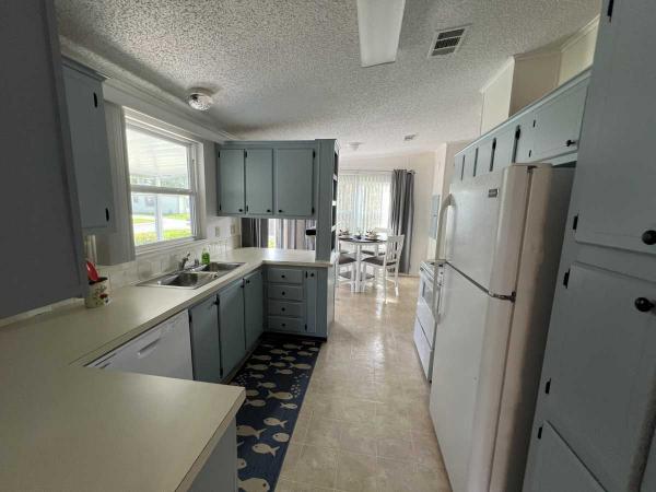 1990 Palm Harbor Manufactured Home