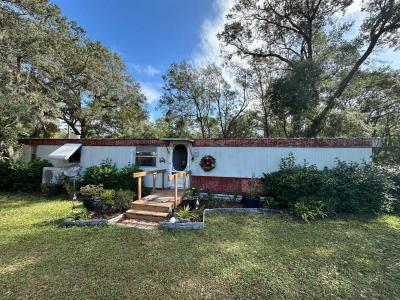 Mobile Home at 17621 SE 133rd Ct Weirsdale, FL 32195