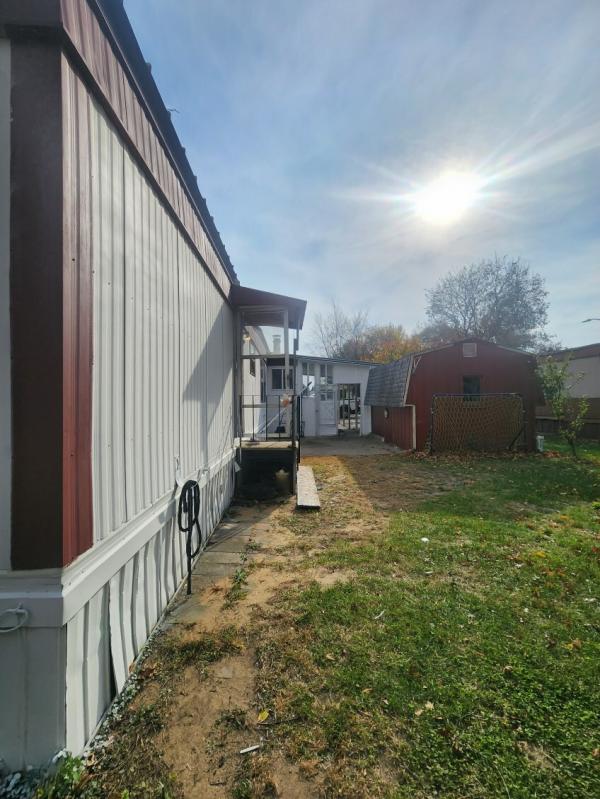 1980 Victorian Manufactured Home