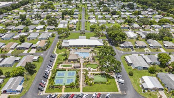 1986 Palm Harbor Manufactured Home