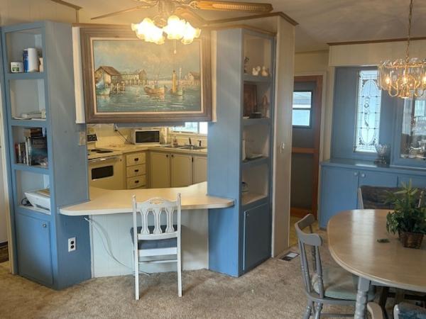 1984 Manufactured Home