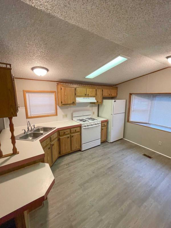 1988 Marshfield Manufactured Home