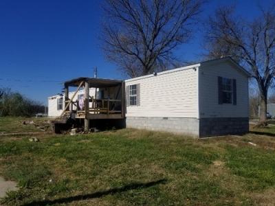 Mobile Home at 1912 SW 850th Rd Garden City, MO 64747