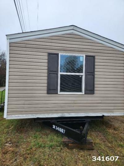 Mobile Home at D & D Transport Inc. 3715 Lexington Rd Richmond, KY 40475