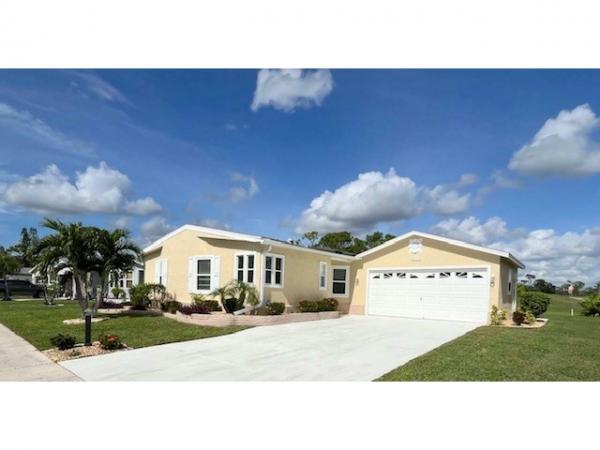 Photo 1 of 2 of home located at 1012 La Paloma Blvd North Fort Myers, FL 33903