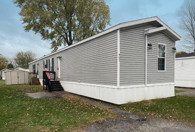 Mobile Home at 907 Lawrence Place Lot 43 Lake Station, IN 46405