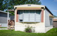 1975 Mobile Home