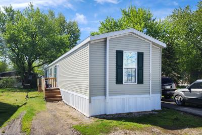 Mobile Home at 600 D W 9Th Storm Lake, IA 50588