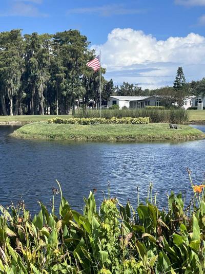 Photo 5 of 33 of home located at 1821 Crane Point Dr Port Orange, FL 32128