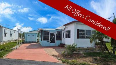 Mobile Home at 508 44th Avenue East, Lot D7 Bradenton, FL 34203