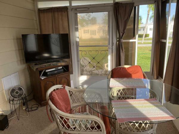 1988 2BD/2BA Mobile Home