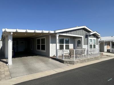 Mobile Home at 650 N. Hawes Rd #4110 Mesa, AZ 85207