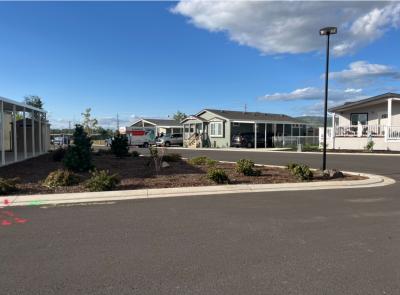 Photo 6 of 12 of home located at 3966 S. Pacific Hwy, #74 Medford, OR 97501