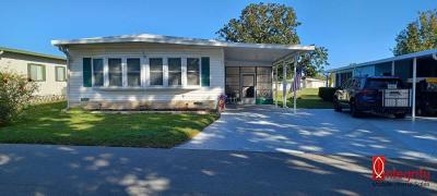 Mobile Home at 14555 Spyglass St, Lot 126 Orlando, FL 32826