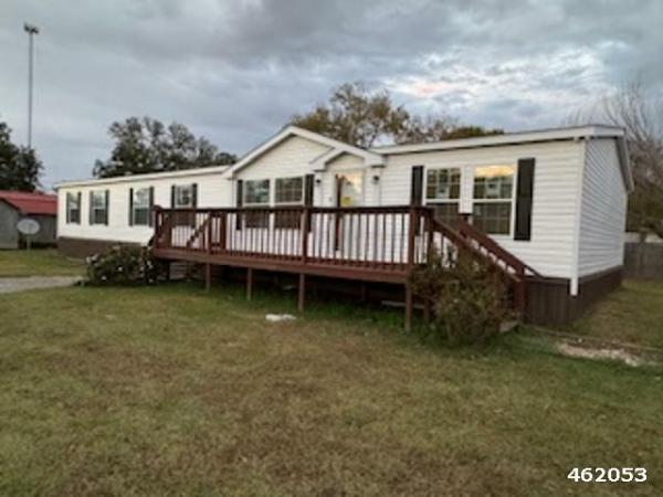 Photo 1 of 2 of home located at 1699 Hwy 438 #B Arcola, MS 38722