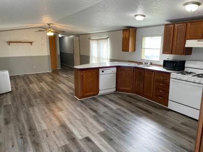 Mobile Home at 273 Kimberly Lane Lot 72 Dundee, MI 48131