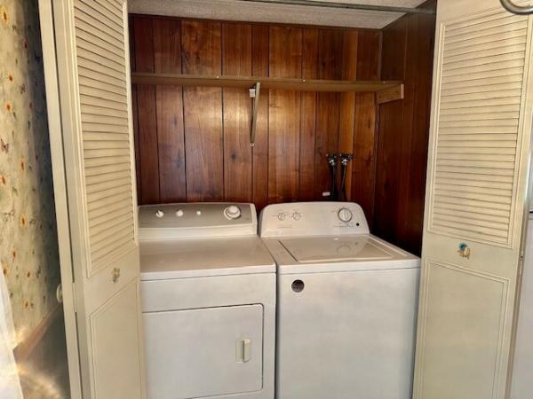 1979 Windsor 273S1940219 T Mobile Home