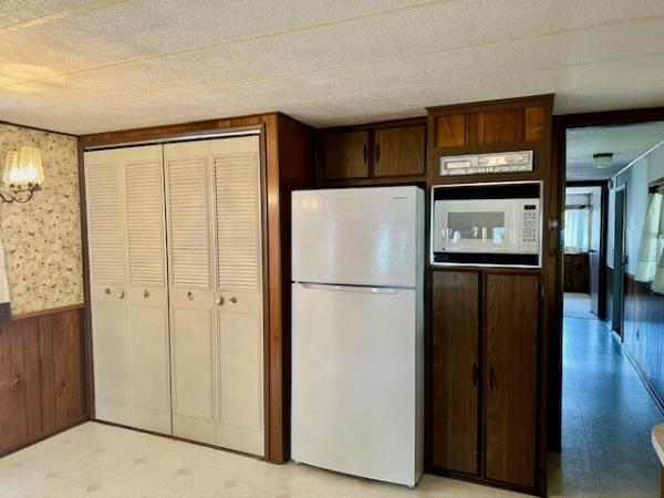 1979 Windsor 273S1940219 T Mobile Home