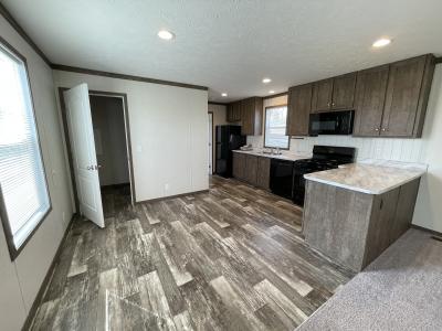 Mobile Home at 5163 Playford Ct Sterling Heights, MI 48310