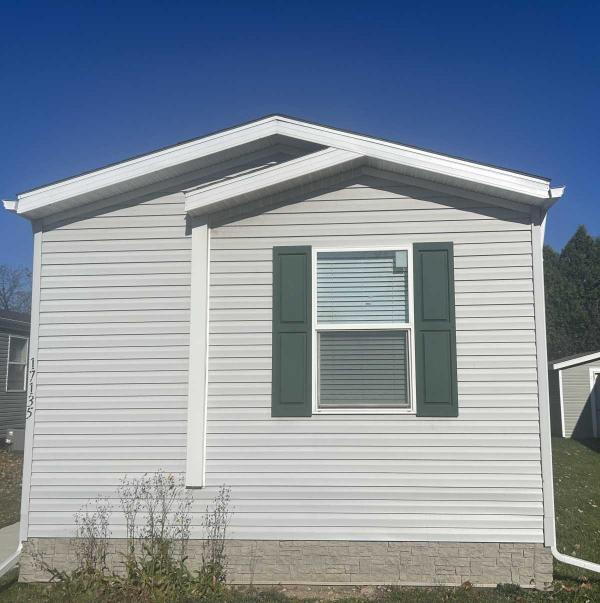 2023 Clayton WK2105996IN Manufactured Home