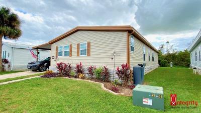 Photo 3 of 40 of home located at 125 Lake Michigan Drive Mulberry, FL 33860