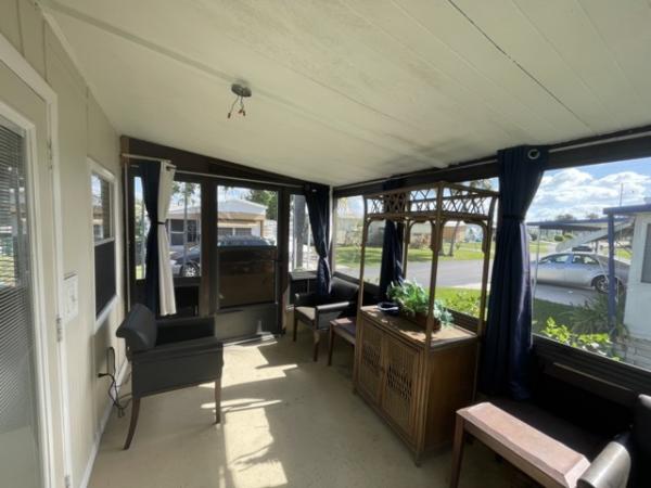 1973 PARK 3BR/1.5BA Mobile Home