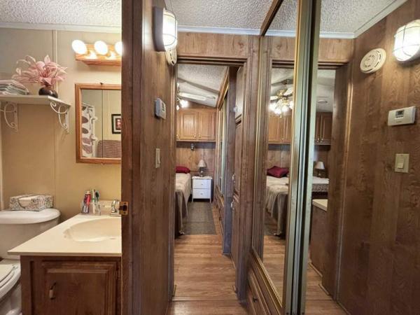 1987 Schult Manufactured Home