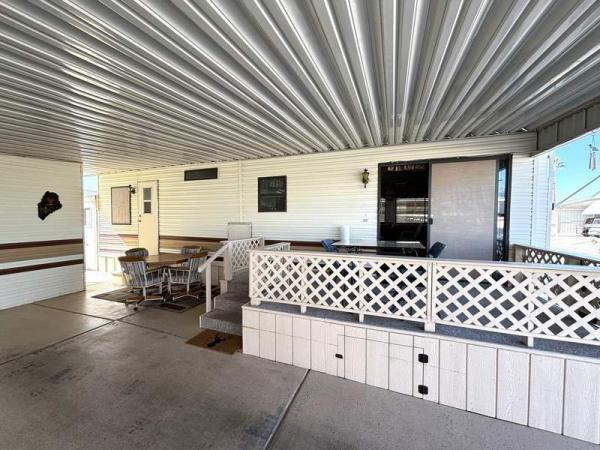 1987 Schult Manufactured Home