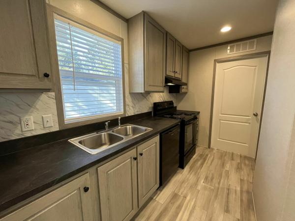 2023 Clayton - Wakarusa Mobile Home