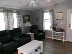 Photo 4 of 28 of home located at 701 Aqui Esta Dri. #118 Punta Gorda, FL 33950