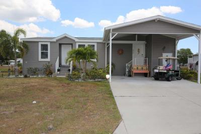 Photo 5 of 28 of home located at 8775 20th St Lot 373 Vero Beach, FL 32966